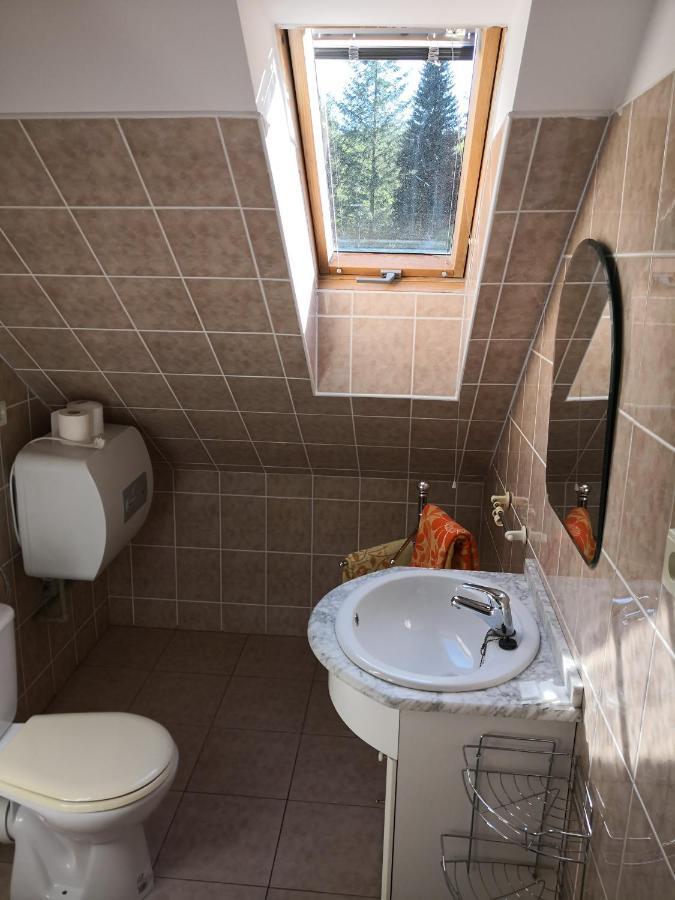 Ubytovani U Machova Jezera - Apartmany - Ludmila Grulisova Doksy  Exterior photo